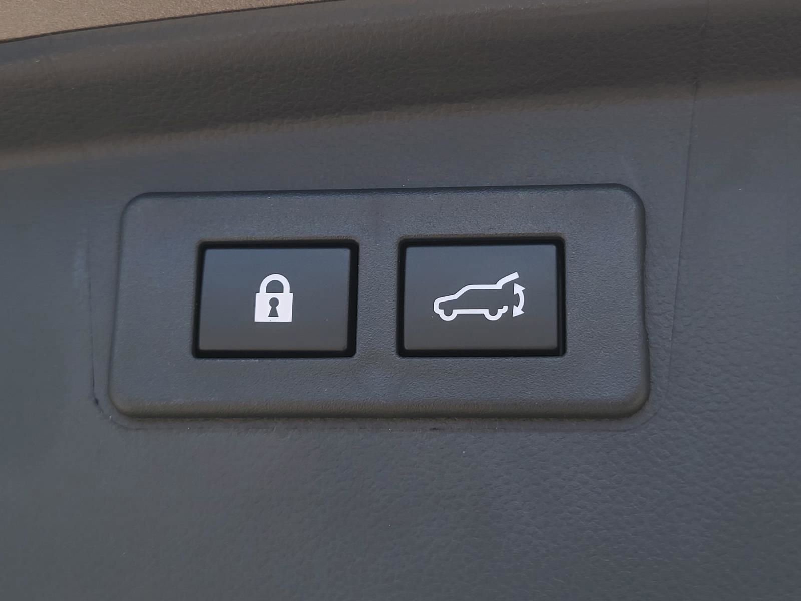 Used 2024 Subaru Outback Premium w/ Popular Package #1A image 12