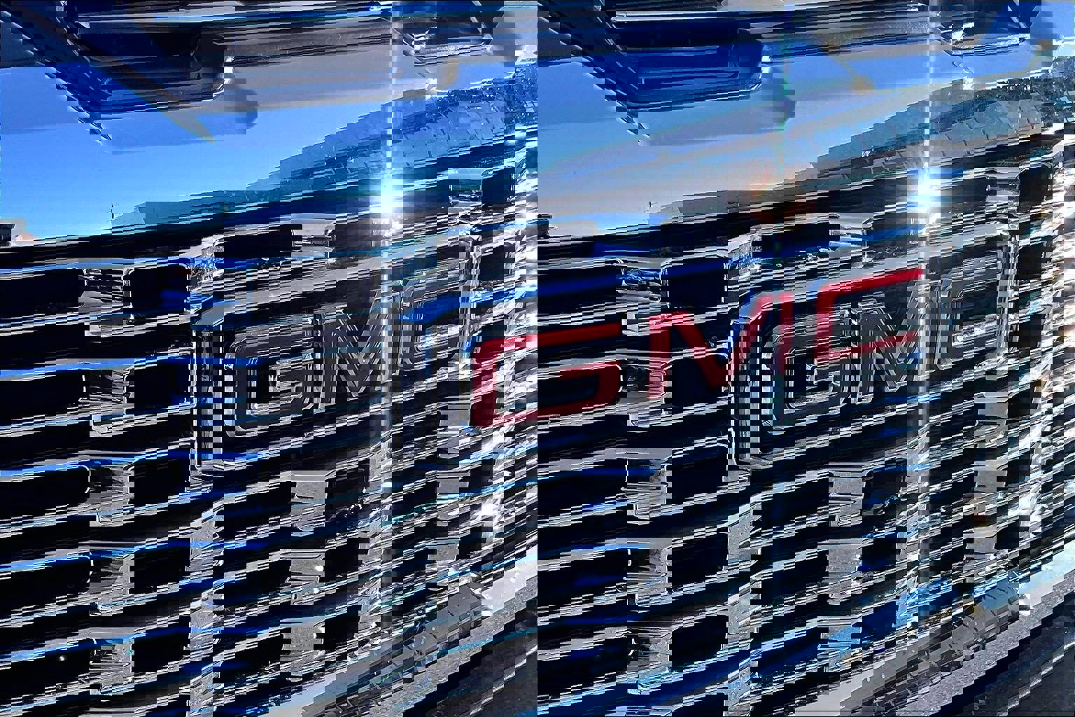 Used 2024 GMC Sierra 2500 Denali w/ Denali Reserve Package image 32