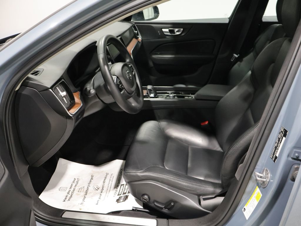 Used 2024 Volvo S60 B5 Plus image 10