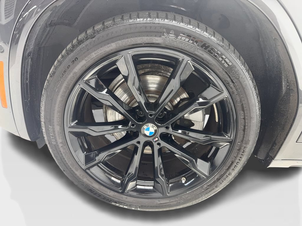 Used 2025 BMW X4 xDrive30i w/ Premium Package AWD/4WD image 12