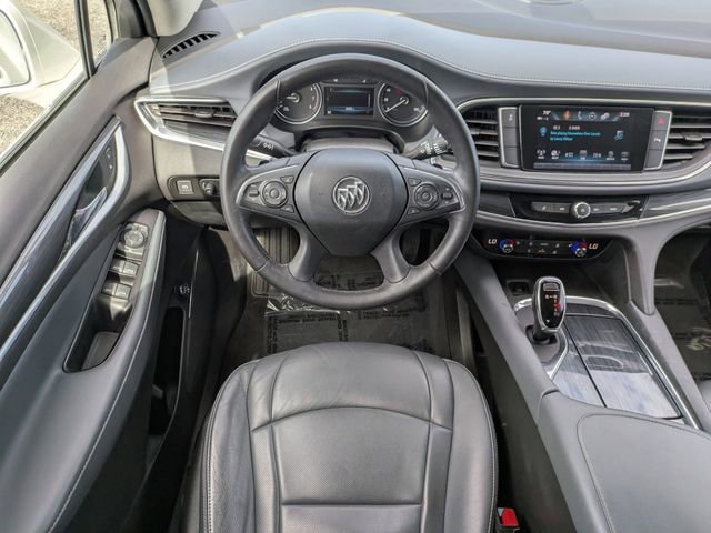 Used 2019 Buick Enclave Essence w/ LPO, Sport Appearance Package image 21