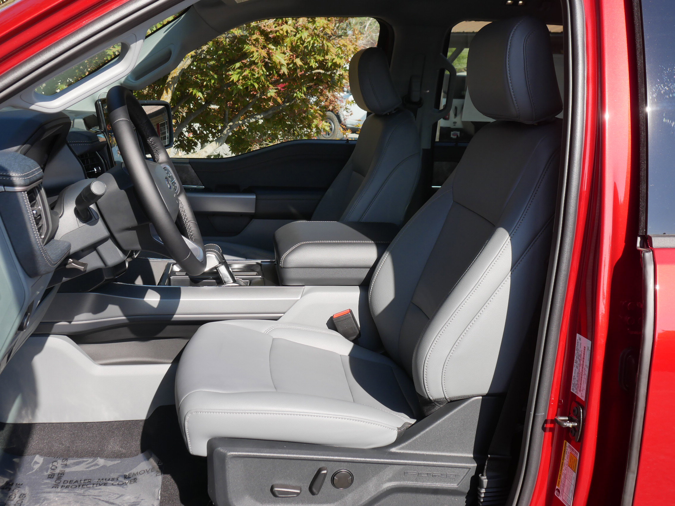 New 2025 Ford F150 Lightning Flash image 3