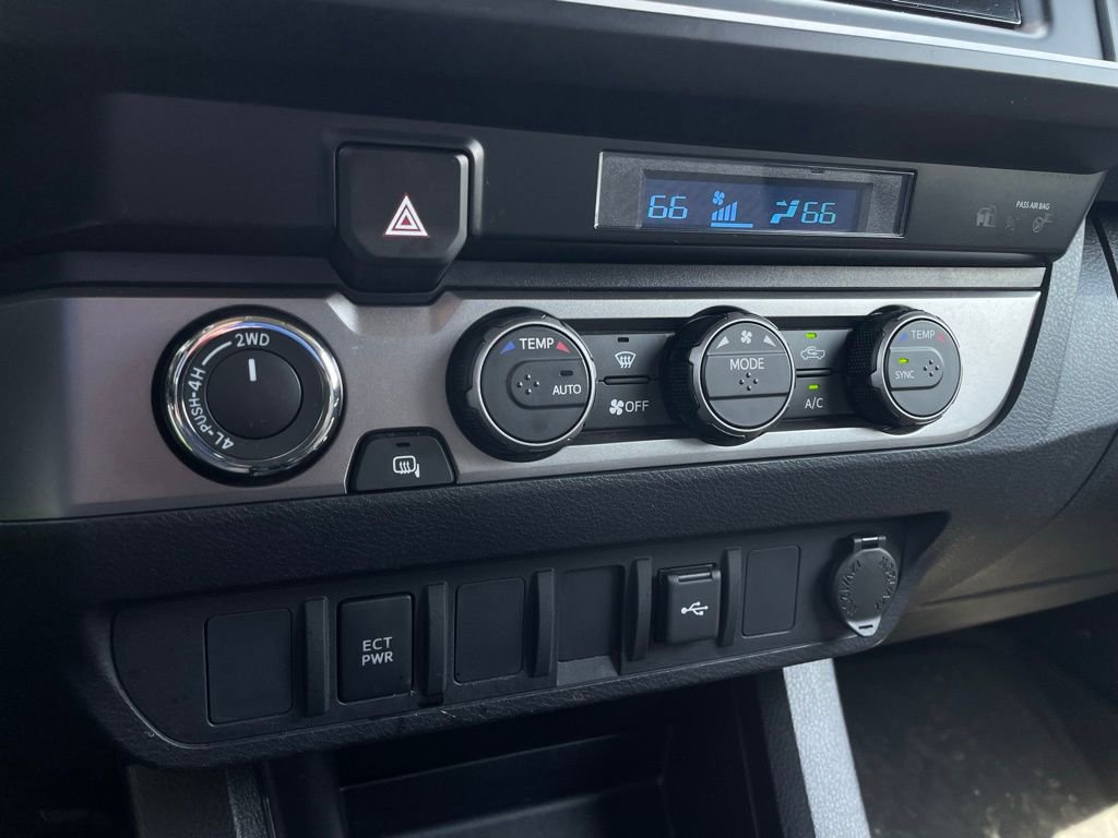 Used 2022 Toyota Tacoma SR image 18