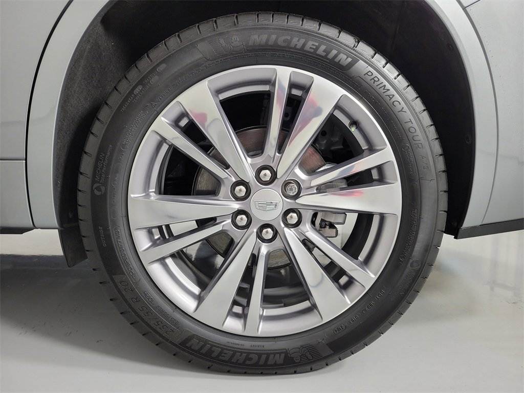 Certified 2025 Cadillac XT6 Premium Luxury image 10
