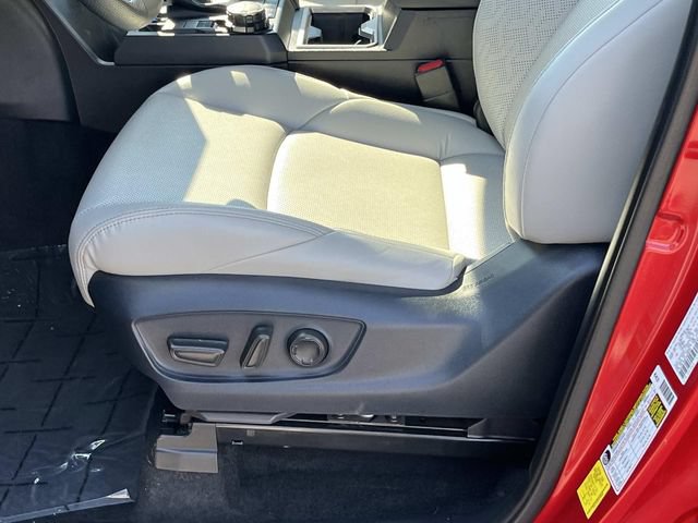 Used 2024 Toyota Tacoma Limited AWD/4WD image 27