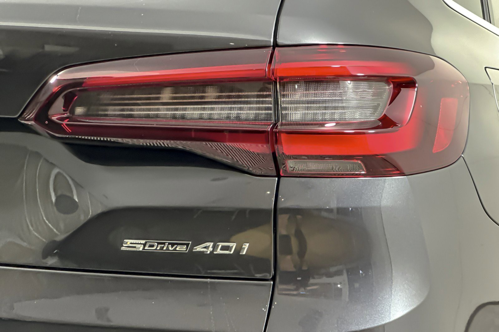 Used 2023 BMW X5 sDrive40i w/ Executive Package image 26