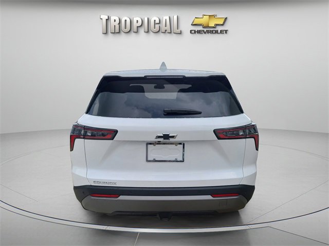 New 2026 Chevrolet Equinox LT image 3