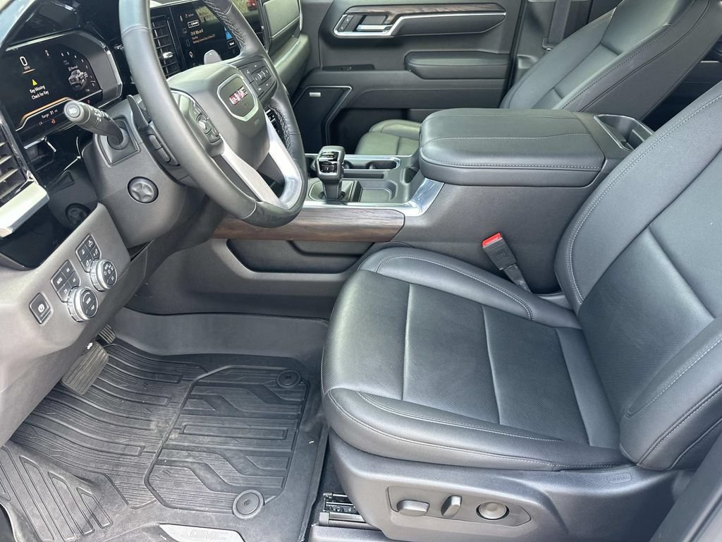 Used 2025 GMC Sierra 1500 SLT w/ SLT Premium Plus Package AWD/4WD image 15