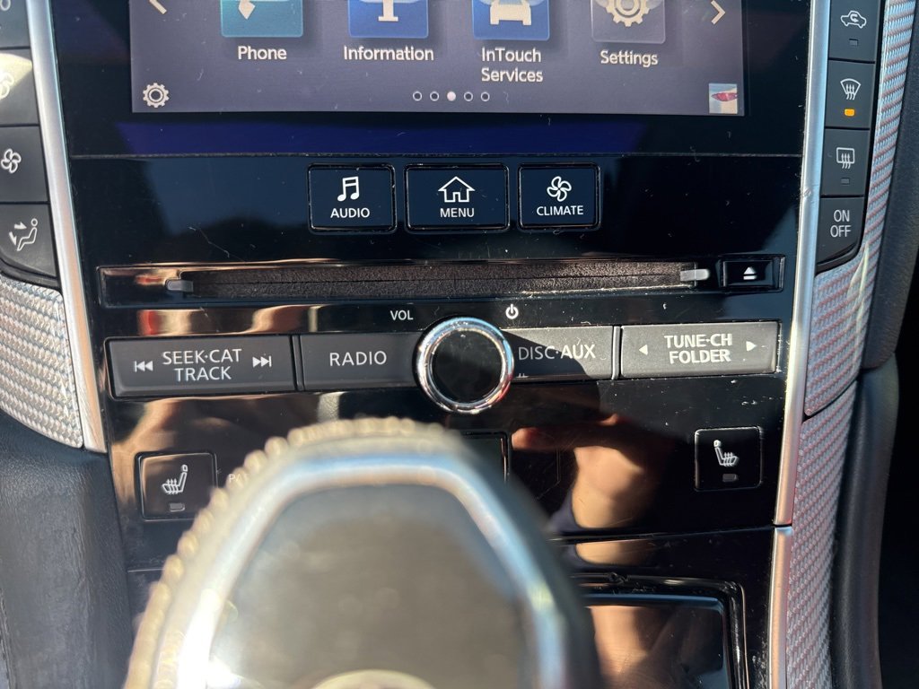 Used 2017 INFINITI Q60 Red Sport 400 image 32