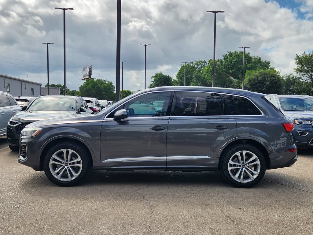Certified 2025 Audi Q7 3.0T Premium Plus AWD/4WD image 7