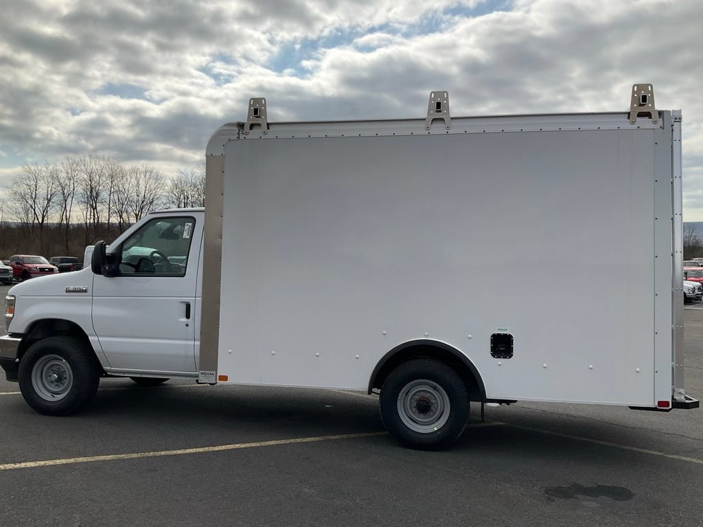 New 2026 Ford E-350 and Econoline 350 Super Duty w/ Power Equipment Group RWD image 27