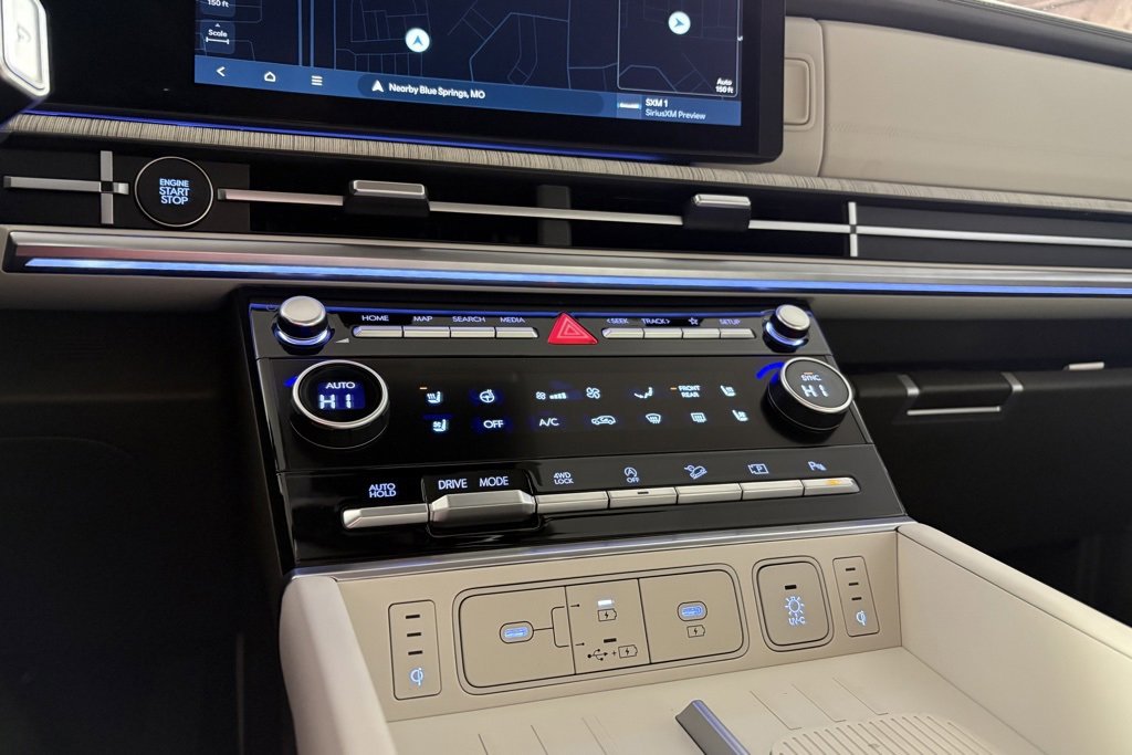 Used 2025 Hyundai Santa Fe Calligraphy image 51