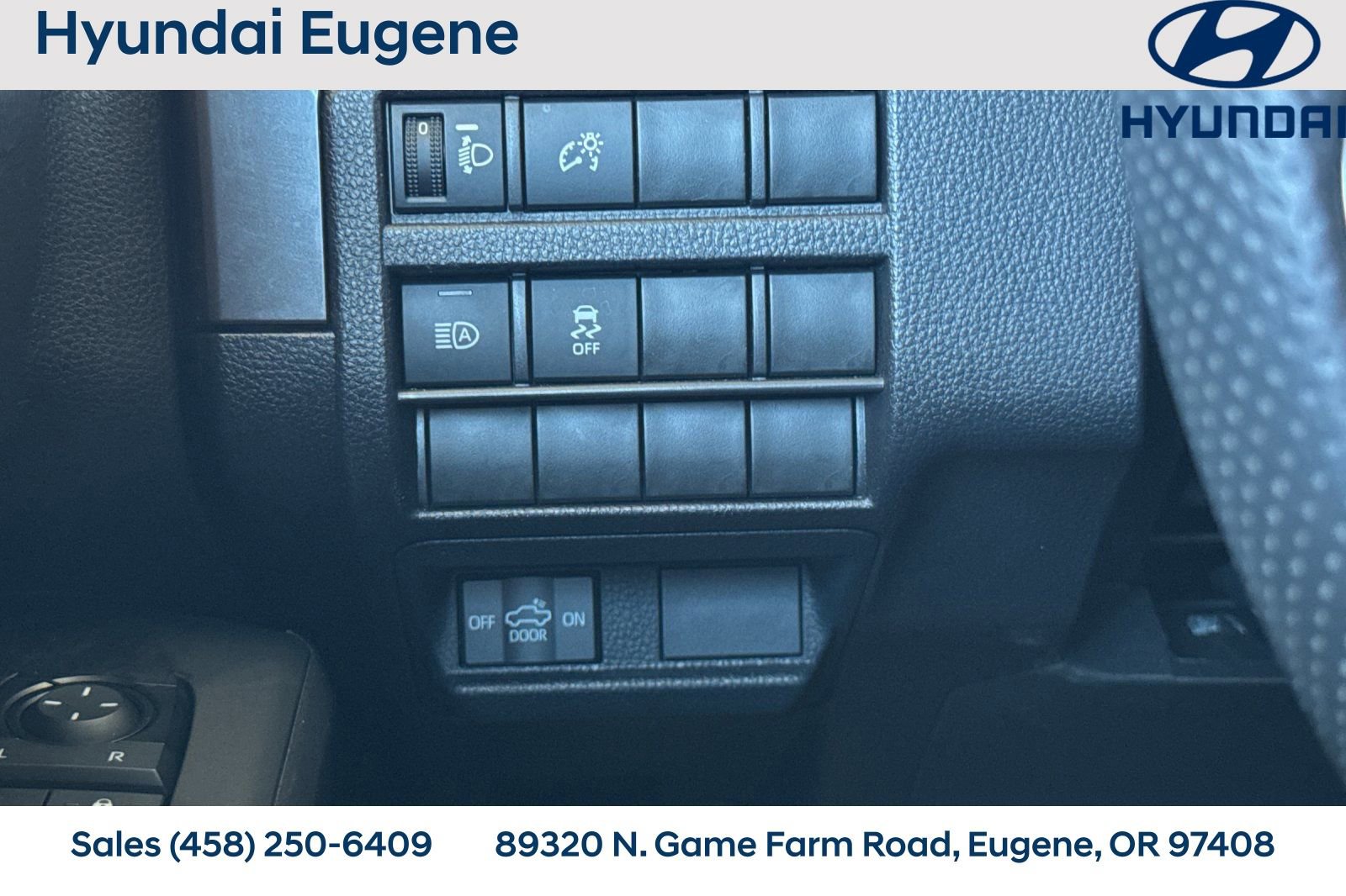 Used 2024 Toyota Tacoma TRD Sport image 33