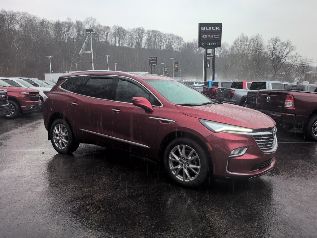 Used 2024 Buick Enclave Essence w/ Experience Buick Package image 2
