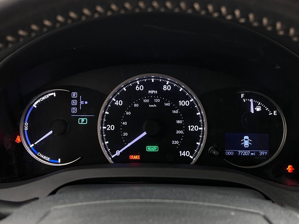 Used 2016 Lexus CT 200h w/ Navigation Package image 17