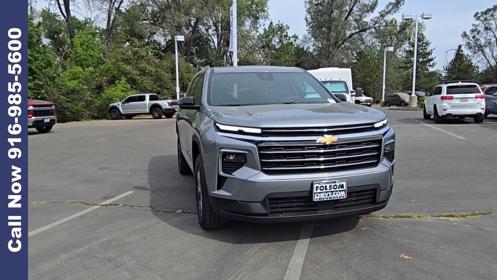 New 2026 Chevrolet Traverse LT w/ Driver Confidence Package image 4