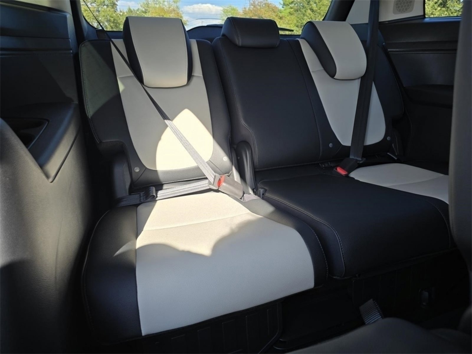 New 2026 Honda Odyssey Elite image 23