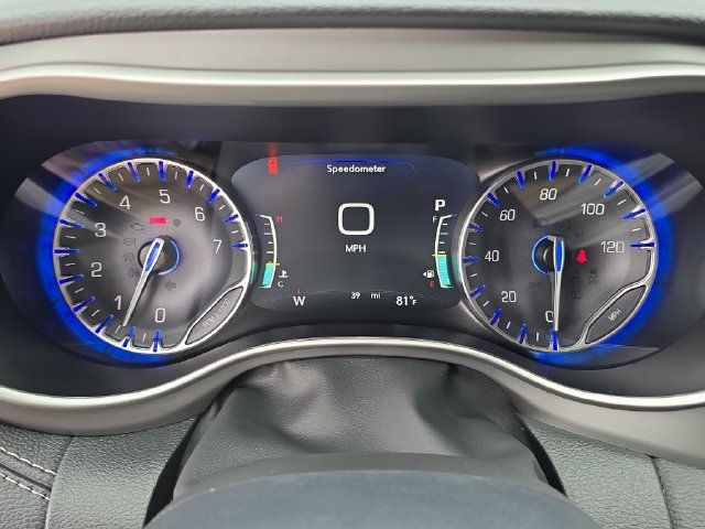 New 2027 Chrysler Pacifica Select FWD image 27