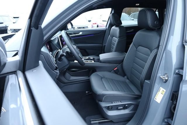 New 2026 Volkswagen Atlas Cross Sport SEL AWD/4WD image 8