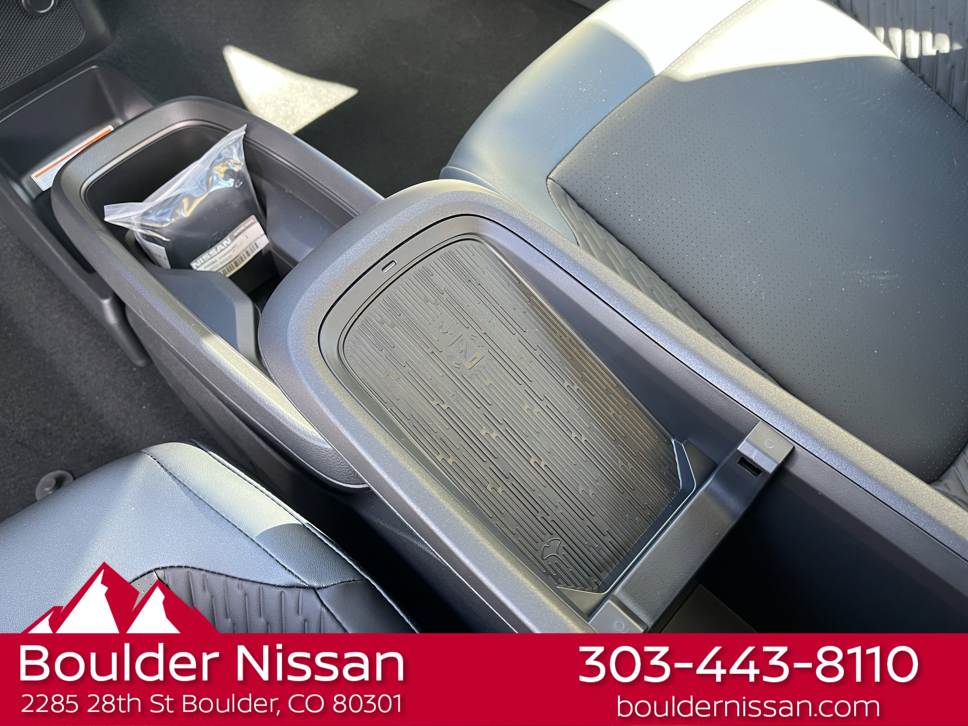 New 2026 Nissan Leaf Platinum+ w/ Cargo Package (Platinum+) FWD image 23