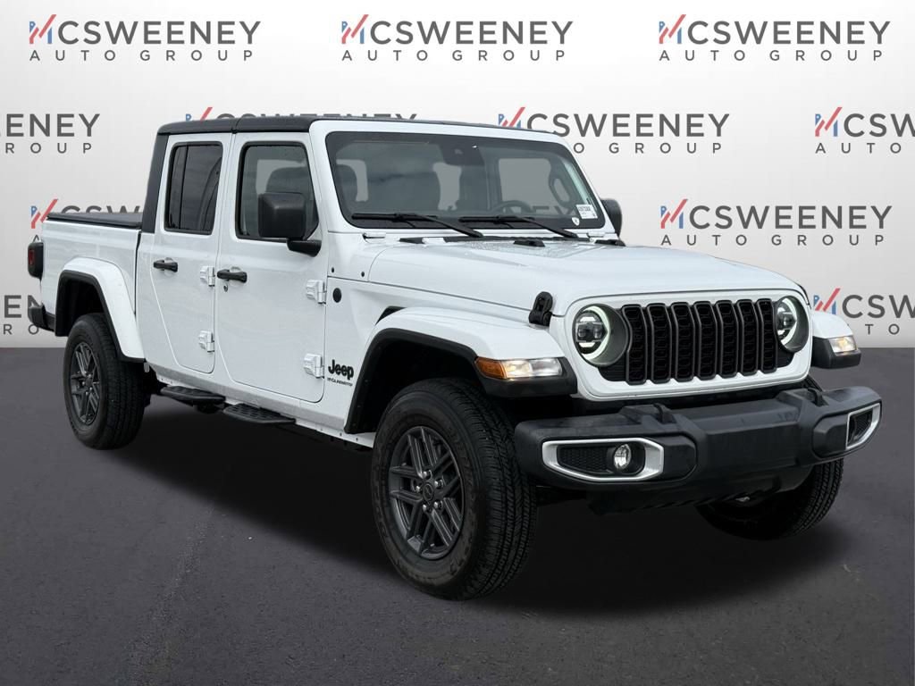 Used 2024 Jeep Gladiator Sport image 7