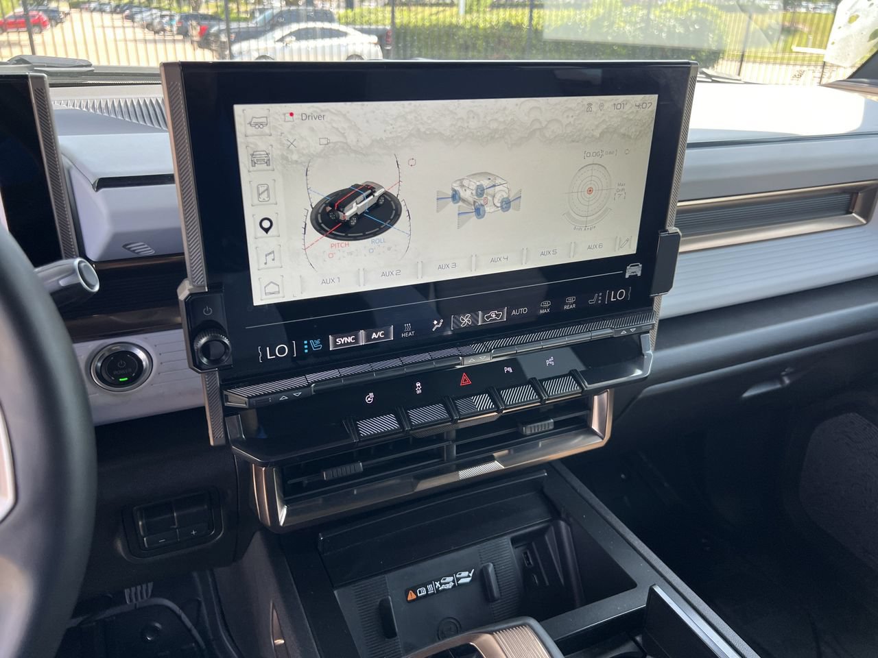Used 2025 GMC Hummer EV 3X AWD/4WD image 10