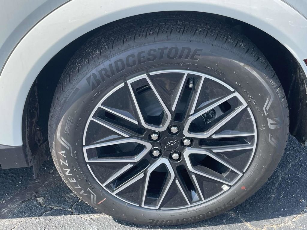 New 2025 Ford Mustang Mach-E Premium image 9