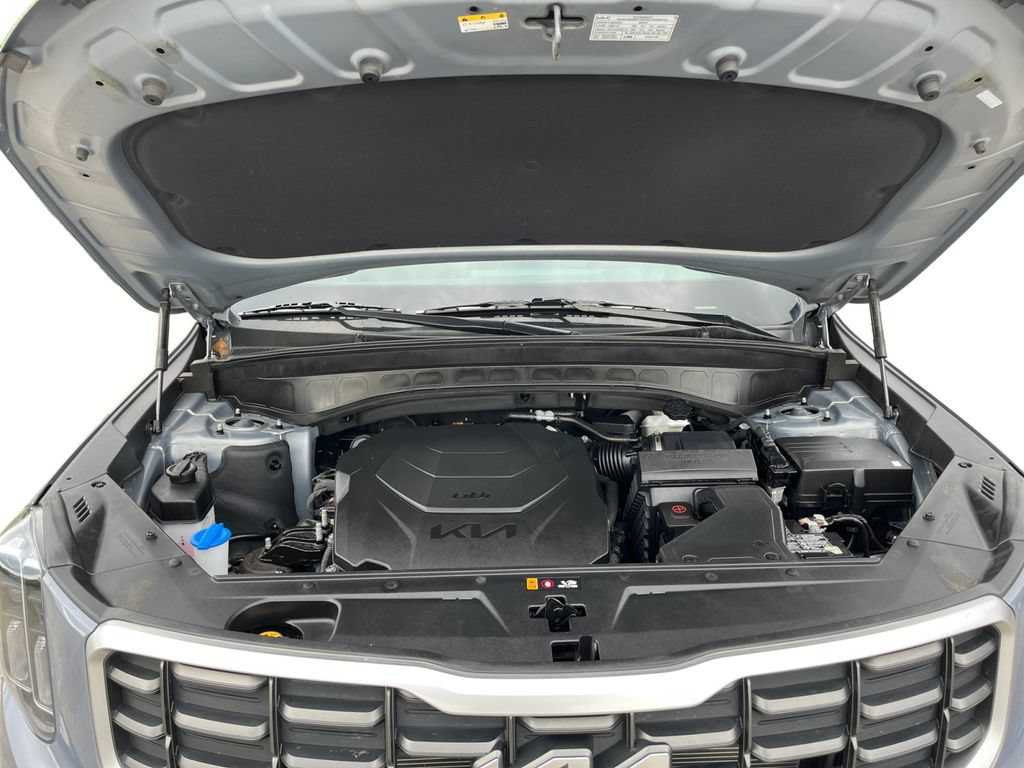 Used 2025 Kia Telluride S FWD image 32