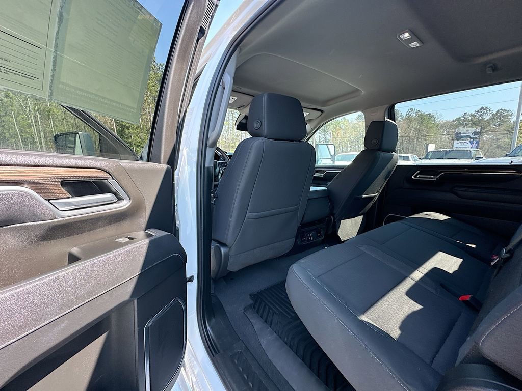 Used 2025 Chevrolet Silverado 2500 LT w/ Convenience Package image 17