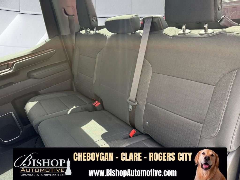 Used 2024 Chevrolet Silverado 1500 LT AWD/4WD image 24