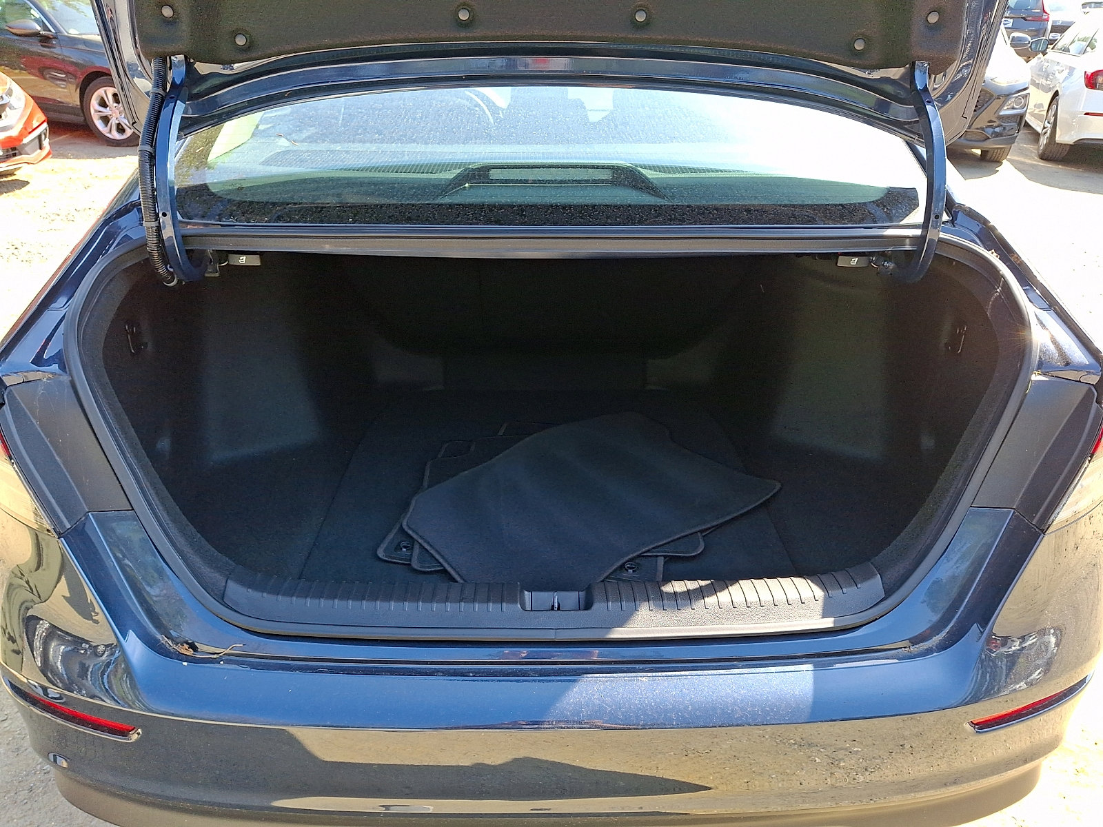 Used 2023 Honda Accord EX image 29