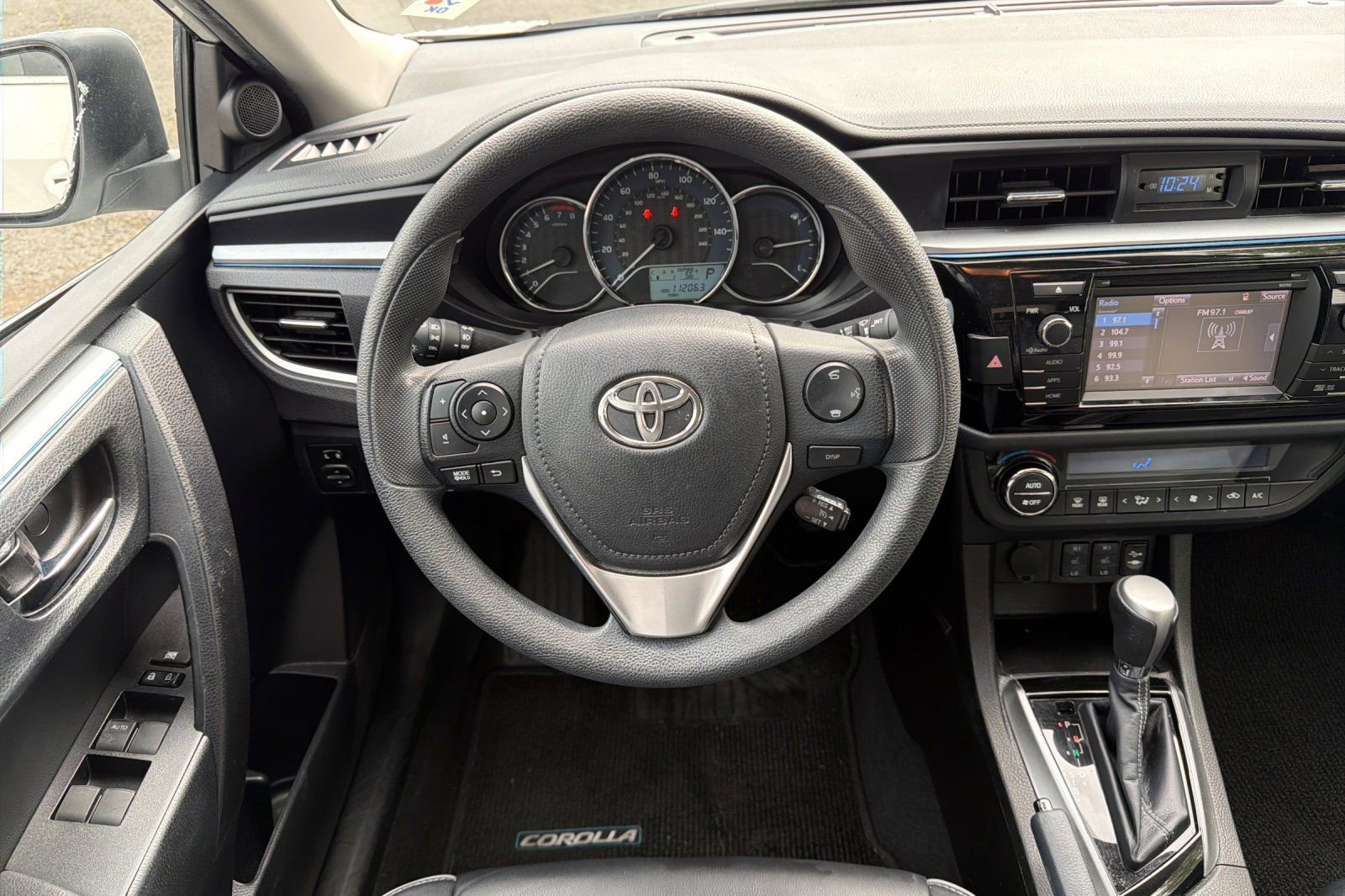 Used 2015 Toyota Corolla LE Premium FWD image 13