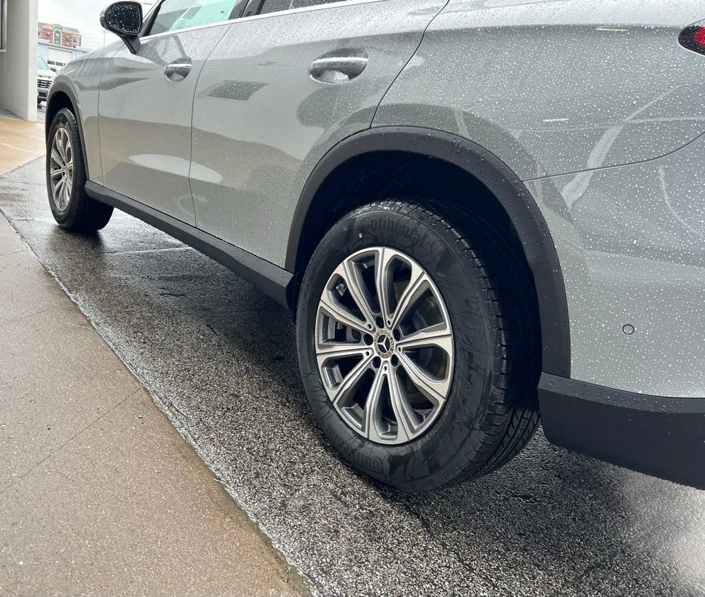 Certified 2026 Mercedes-Benz GLC 300 image 9