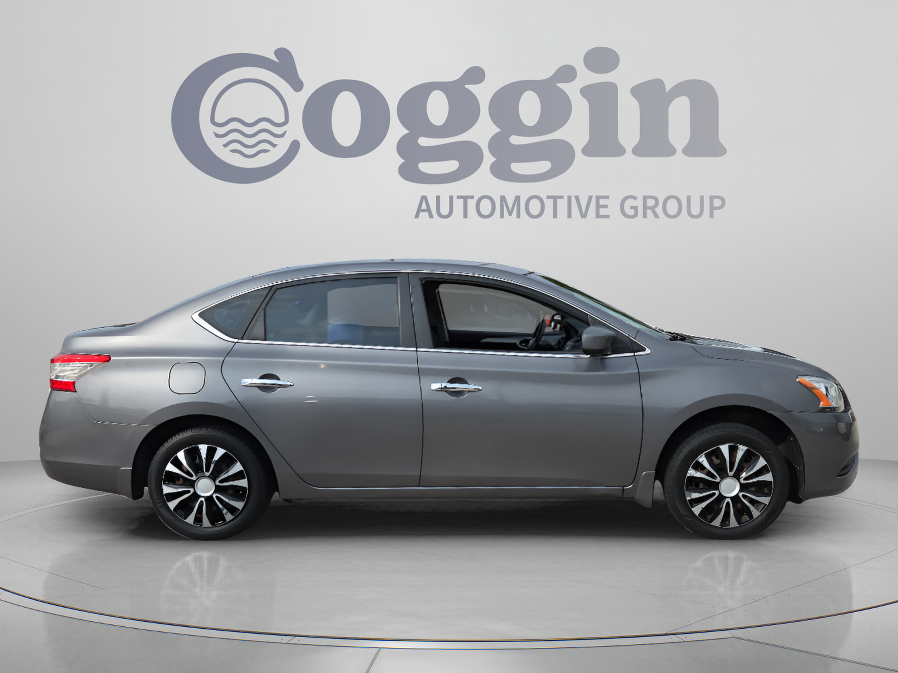 Used 2015 Nissan Sentra SV FWD image 6