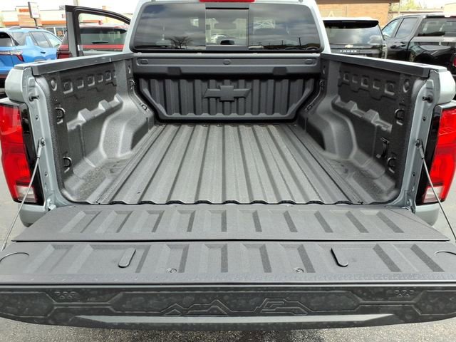 New 2026 Chevrolet Colorado ZR2 w/ Technology Package AWD/4WD image 10