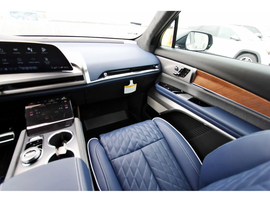 New 2026 Cadillac Vistiq Premium Luxury image 10