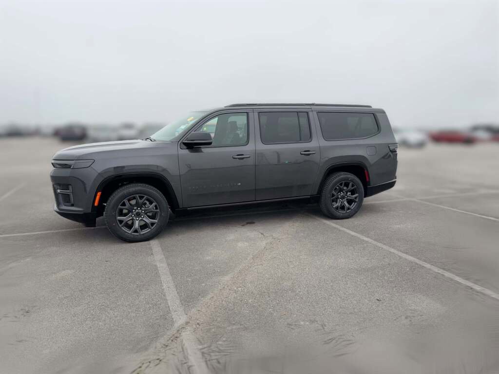 New 2026 Jeep Grand Wagoneer L Limited w/ Premium Group II image 5