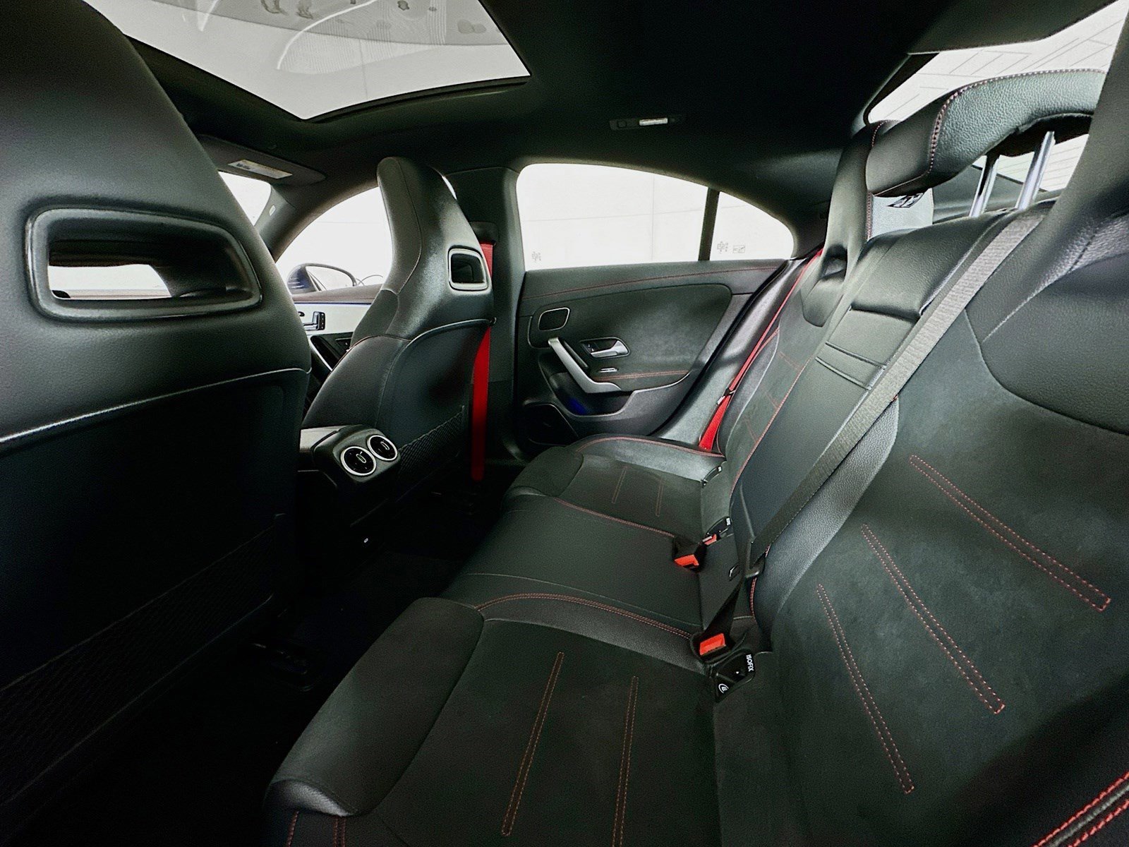 Used 2024 Mercedes-Benz CLA 35 AMG CLA 35 AMG Exclusive 4MATIC image 26