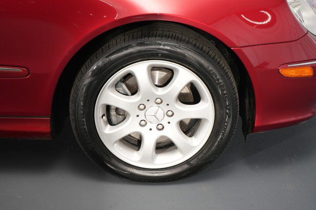 Used 2004 Mercedes-Benz CLK 320 Cabriolet image 38