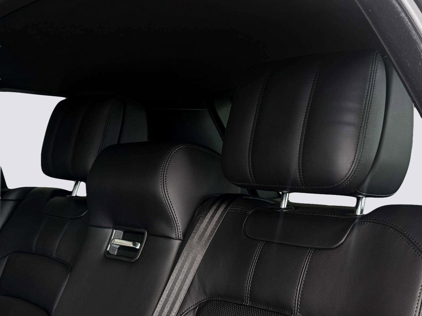 Used 2022 Land Rover Range Rover P525 Westminster Edition image 50