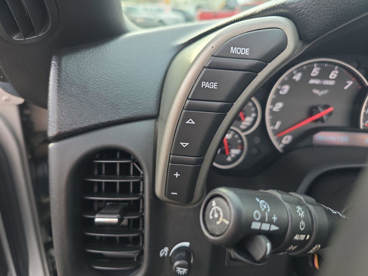 Used 2005 Chevrolet Corvette Convertible w/ Preferred Equipment Group image 33