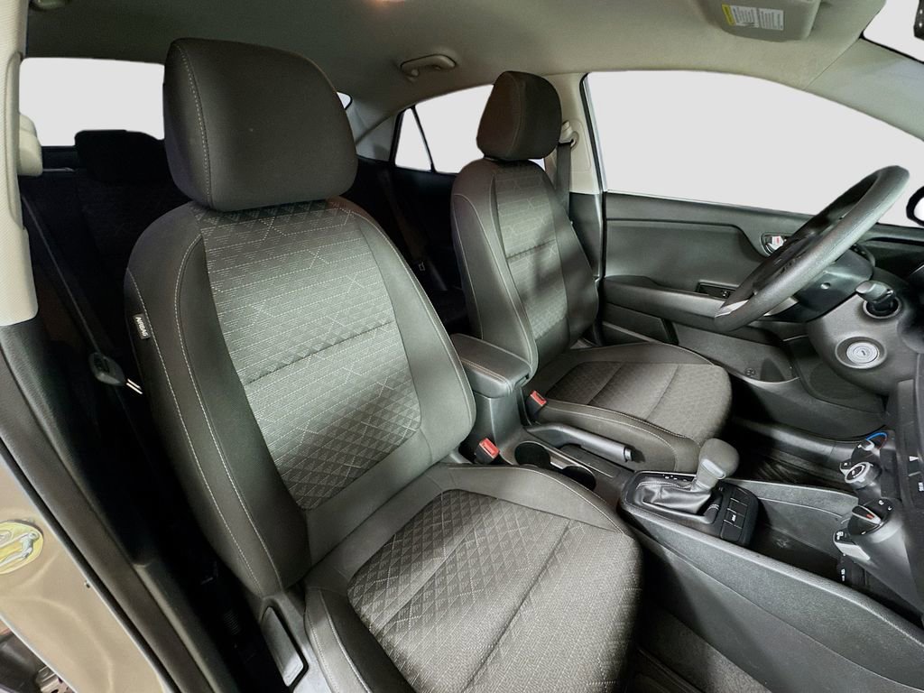 Used 2023 Kia Rio S image 27