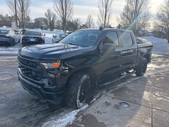 Used 2025 Chevrolet Silverado 1500 Custom w/ Turbomax Blackout Package image 7