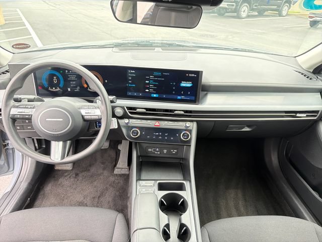 Used 2025 Hyundai Sonata SEL FWD image 14