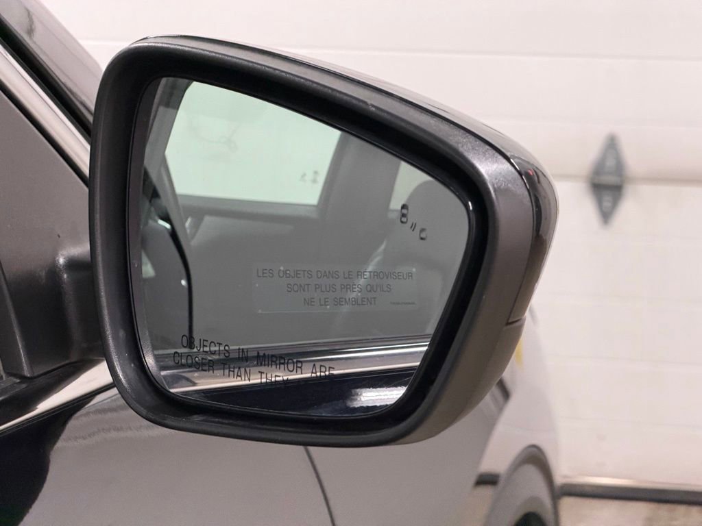 Used 2024 Ford Escape Platinum image 11