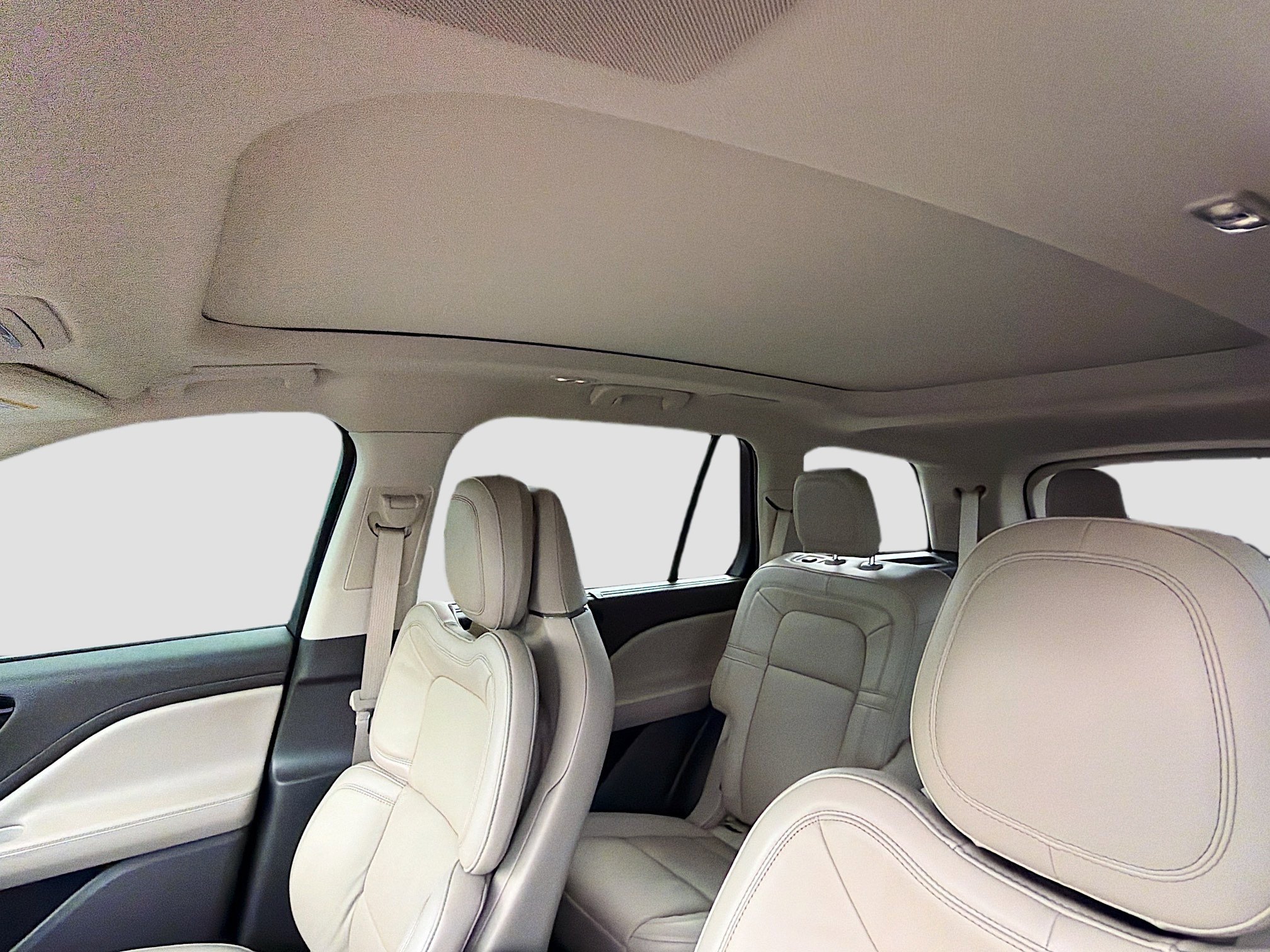 Used 2024 Lincoln Aviator Reserve w/ Equipment Group 201A RWD image 26