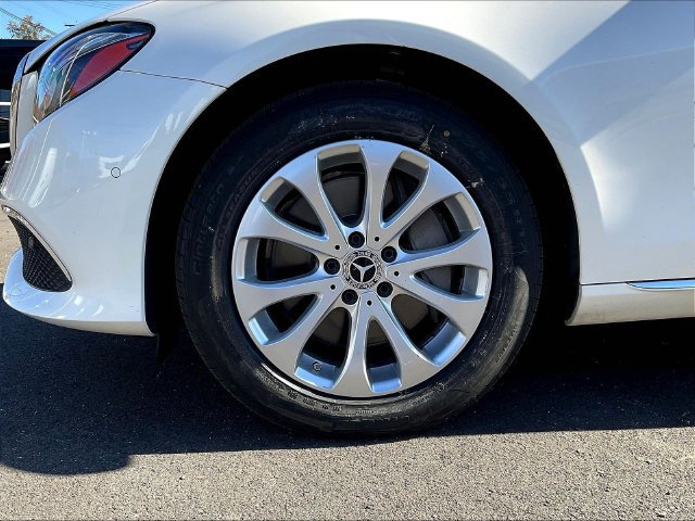 Certified 2020 Mercedes-Benz E 350 4MATIC Sedan image 36