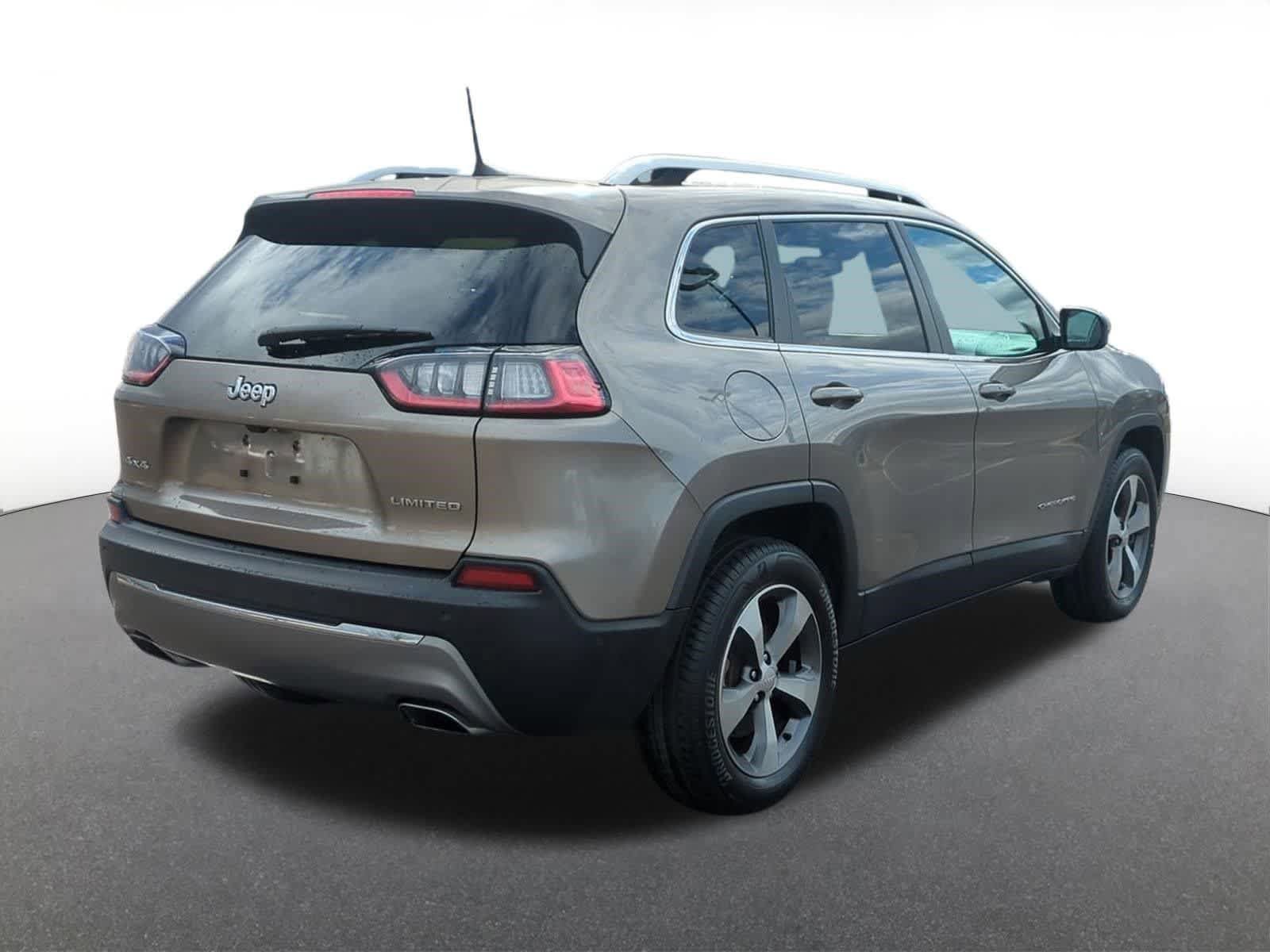 Used 2021 Jeep Cherokee Limited image 6