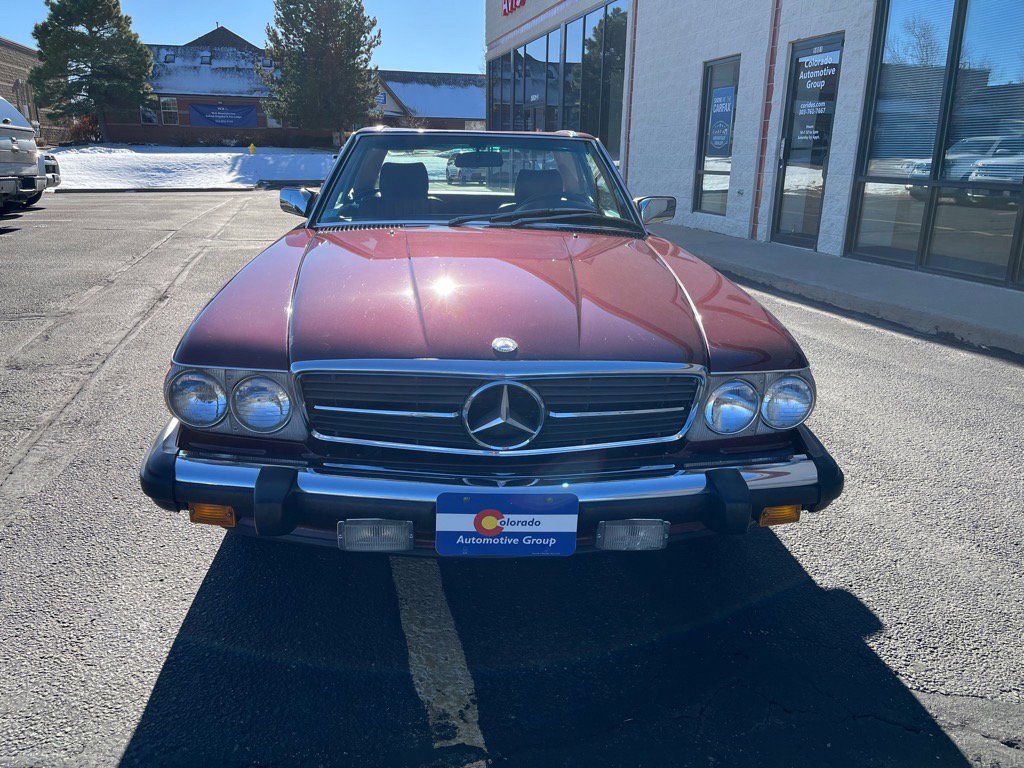 Used 1987 Mercedes-Benz 560 SL image 2