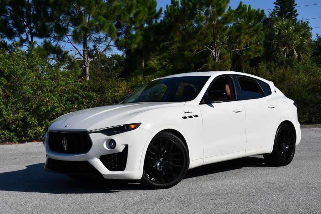 Used 2022 Maserati Levante Modena AWD/4WD image 27